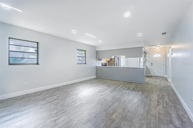 $205,000 | 2010 Cedar Run Drive, Plant City, FL 33563