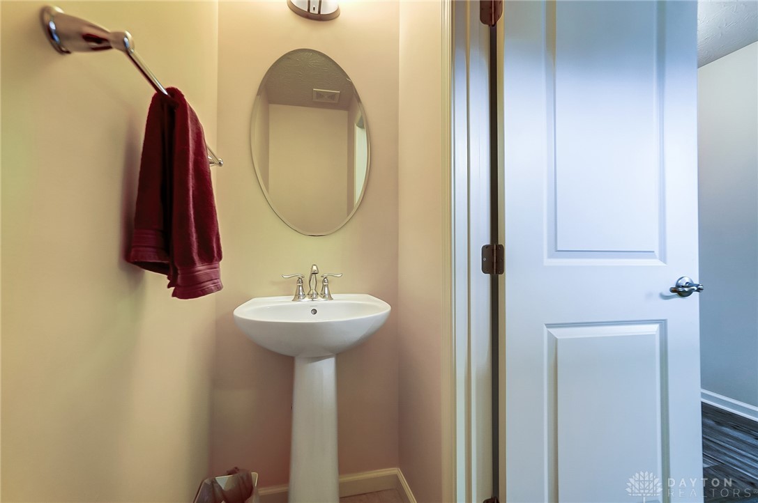2908 Ridge View Court Xenia, OH 45385 - Photo 21 of 39 Gallery Image 21