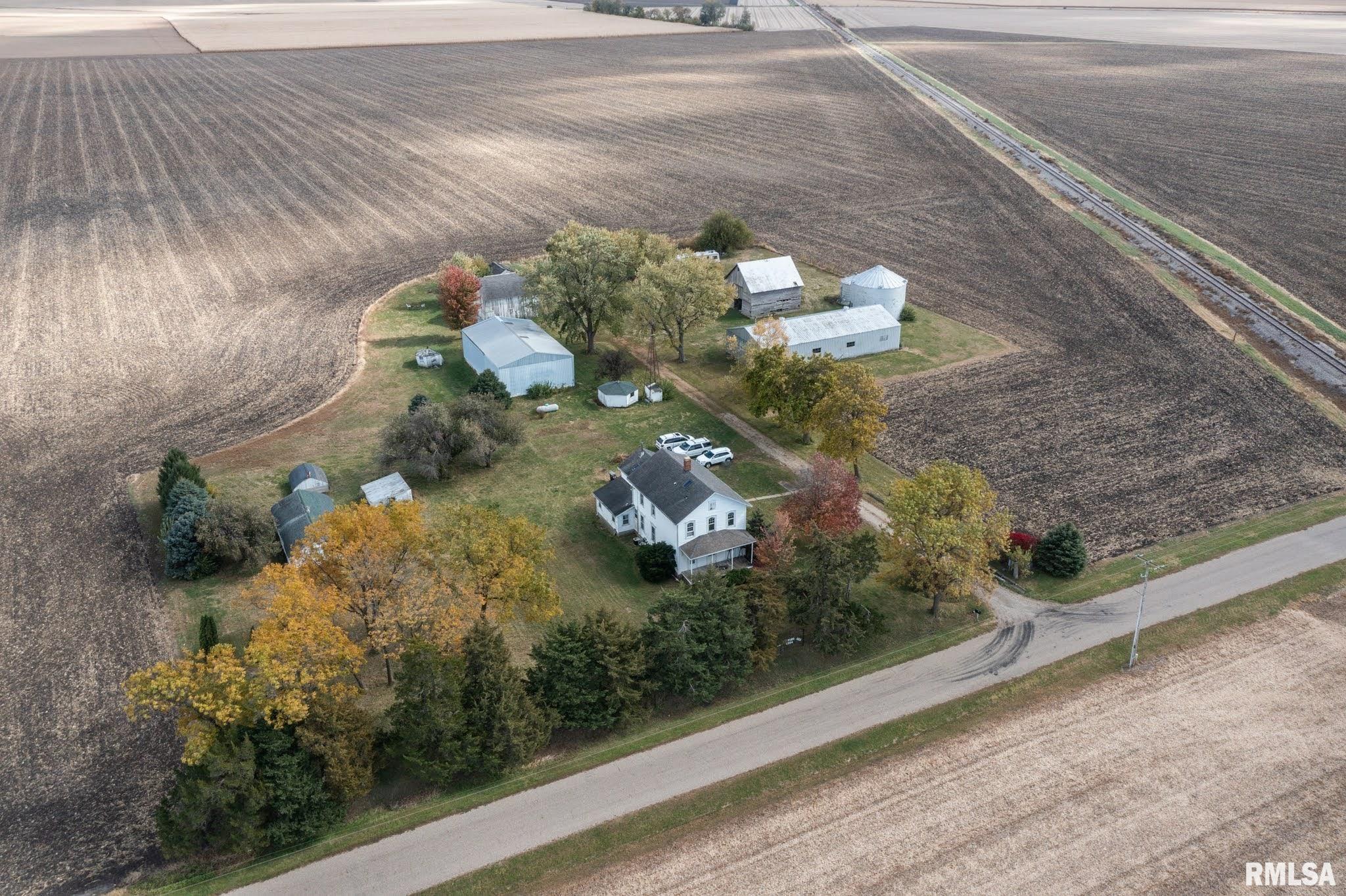 4224 Morris Mill Road Delavan, IL 61734 - Photo 7 of 60