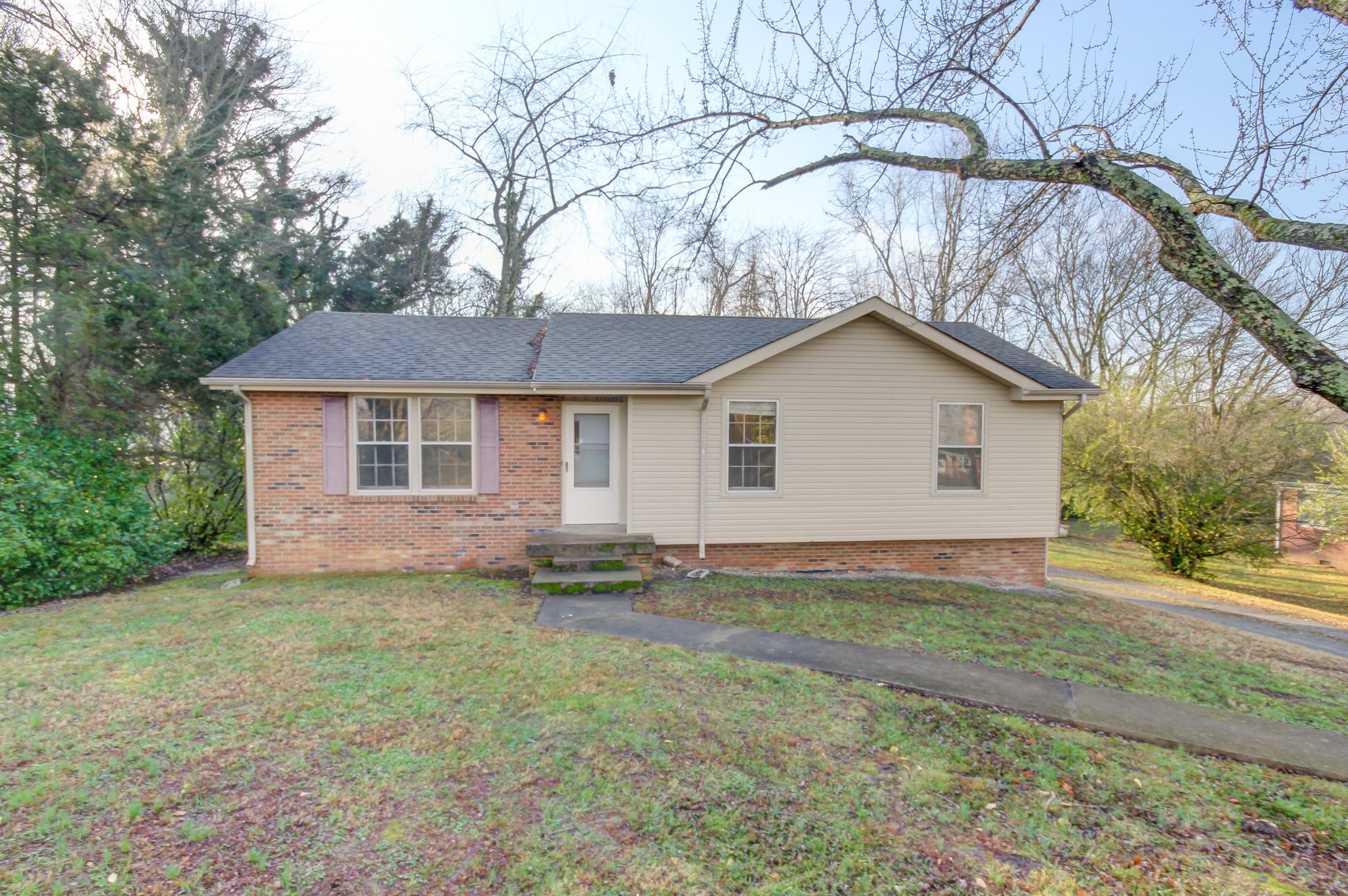 940 Dover Road Clarksville, TN 37042 - Photo 3 of 52 Gallery Image 3