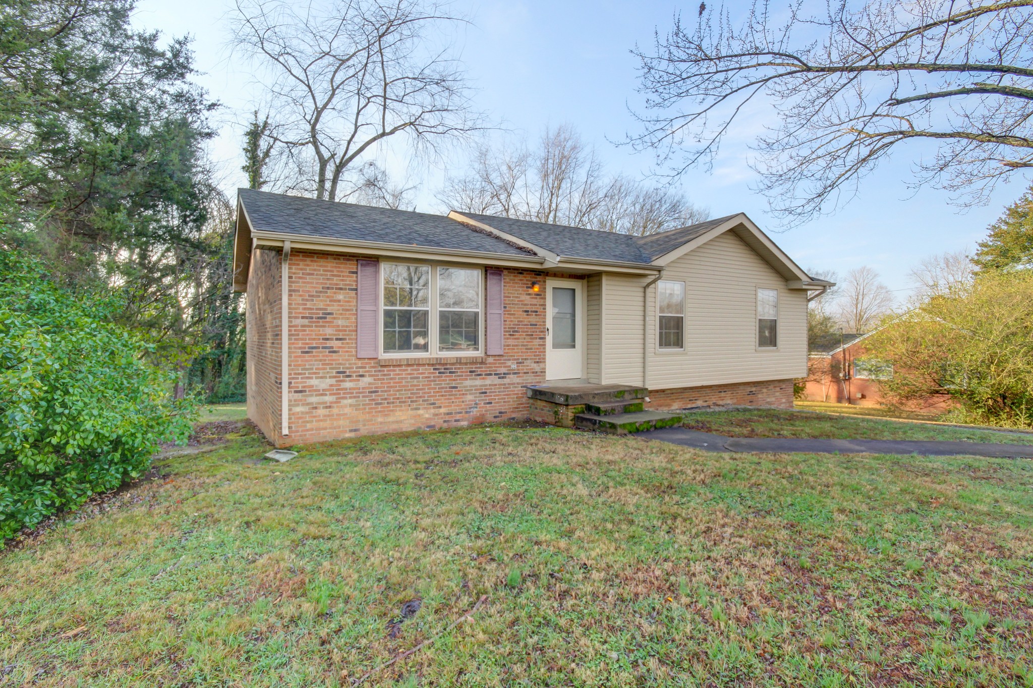 940 Dover Road Clarksville, TN 37042 - Photo 5 of 52 Gallery Image 5