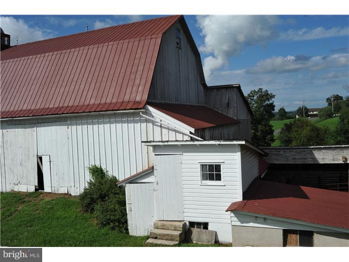 312 Reitnour Road Spring City, PA 19475 - Photo 16 of 22 Barn