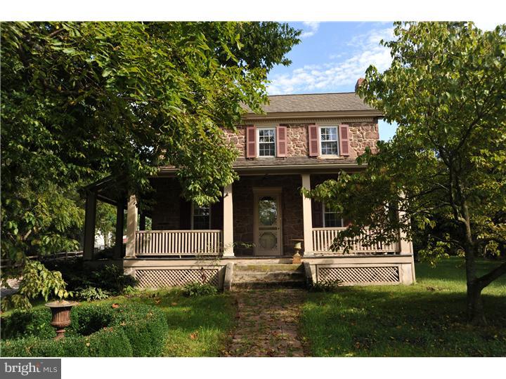 312 Reitnour Road Spring City, PA 19475 - Photo 4 of 22 Exterior Front