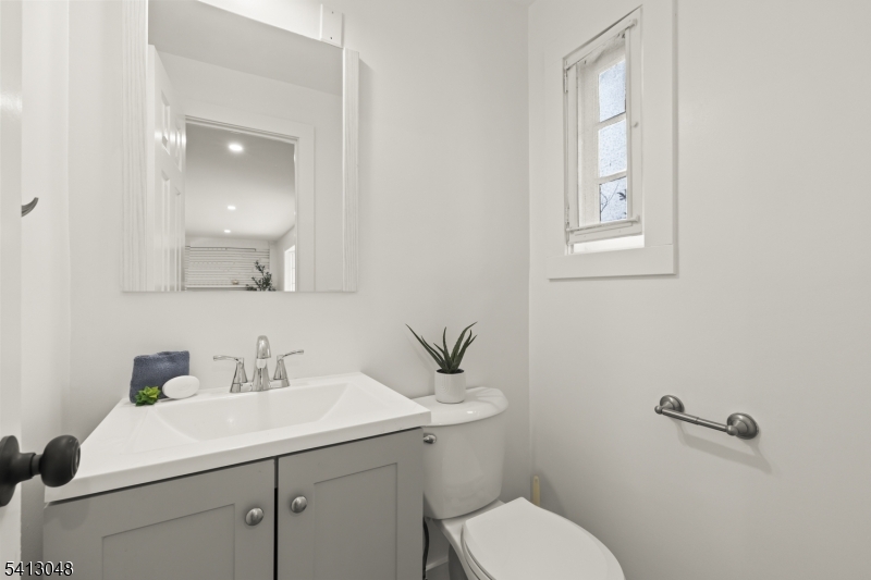 30 Silver Spring Road Short Hills, NJ 07078 - Photo 8 of 22