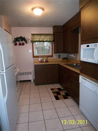 280 West River Road Uxbridge, MA 01569 - Photo 5 of 9 Gallery Image 5