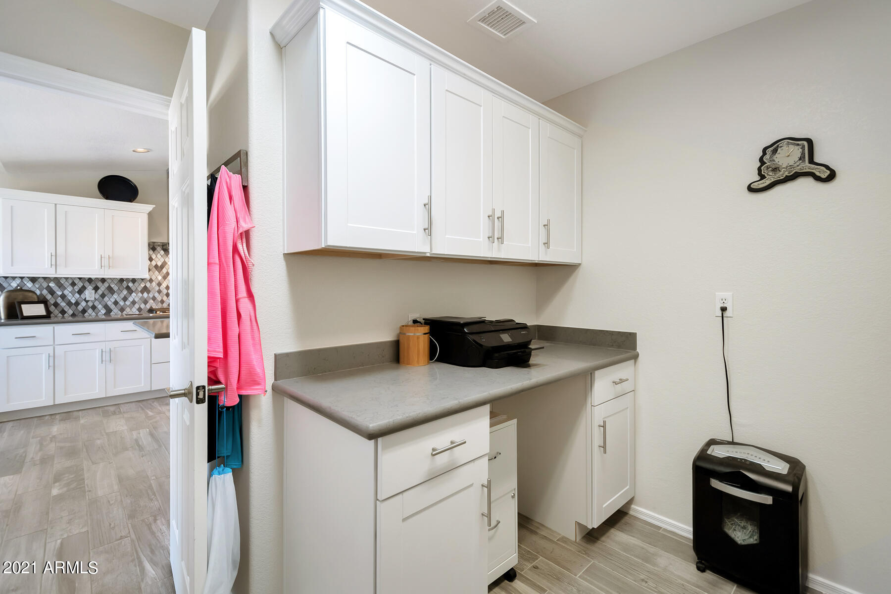 15391 Piccadilly Road Goodyear, AZ 85395 - Photo 22 of 30 Laundry room