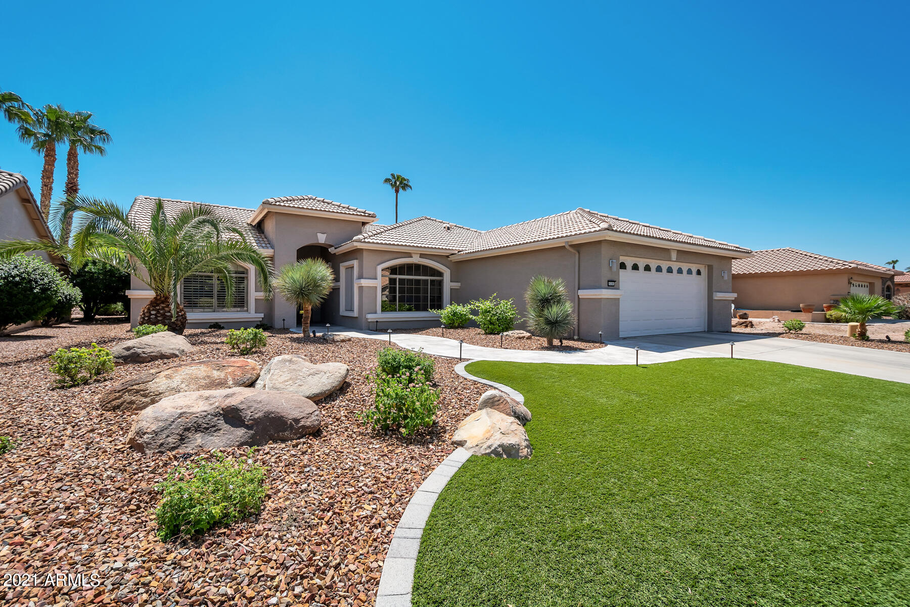15391 Piccadilly Road Goodyear, AZ 85395 - Photo 3 of 30 QPT - DSC_0131