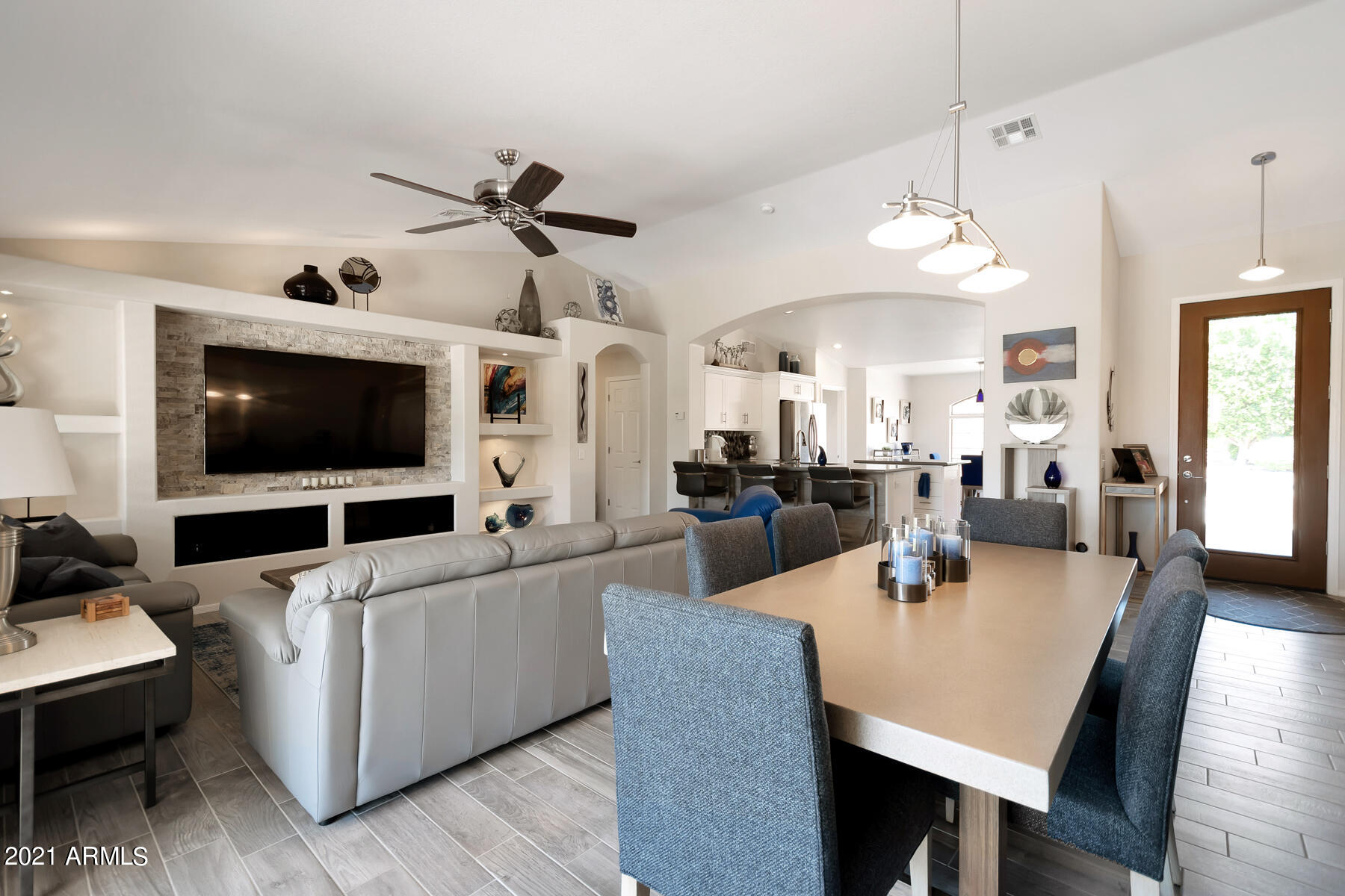 15391 Piccadilly Road Goodyear, AZ 85395 - Photo 7 of 30 QPT - DSC_0062
