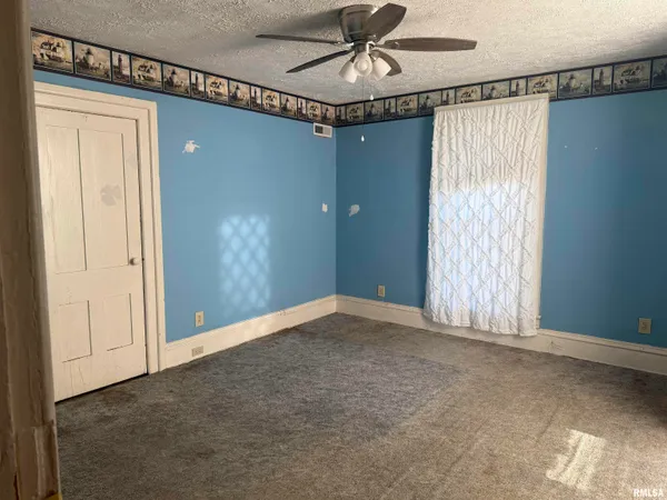 $73,500 | 1016 North 4th Street, Quincy, IL 62301