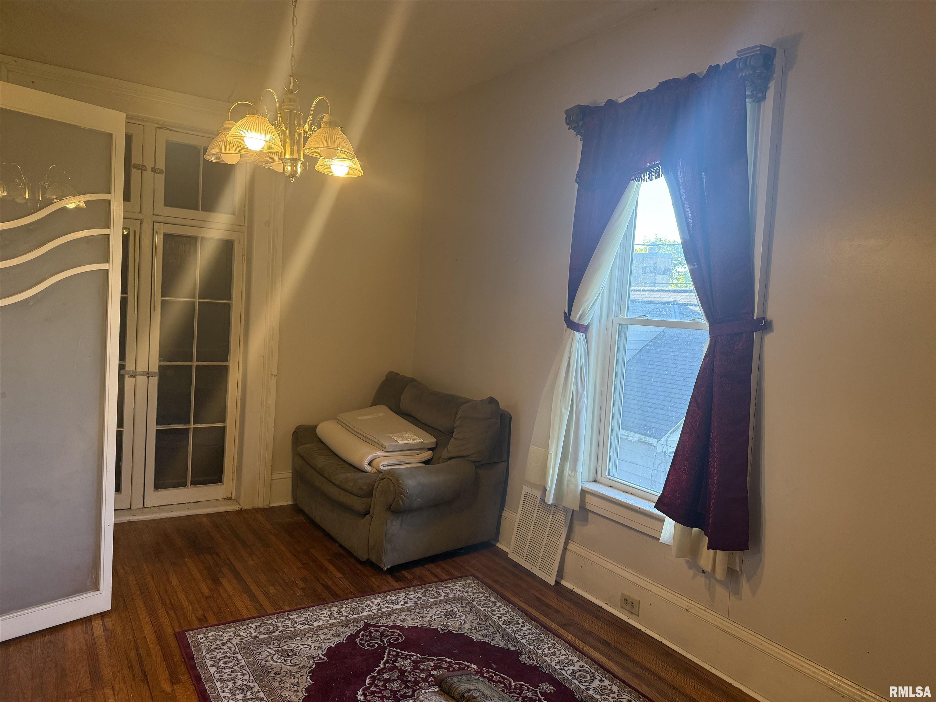 1016 North 4th Street Quincy, IL 62301 - Photo 10 of 15