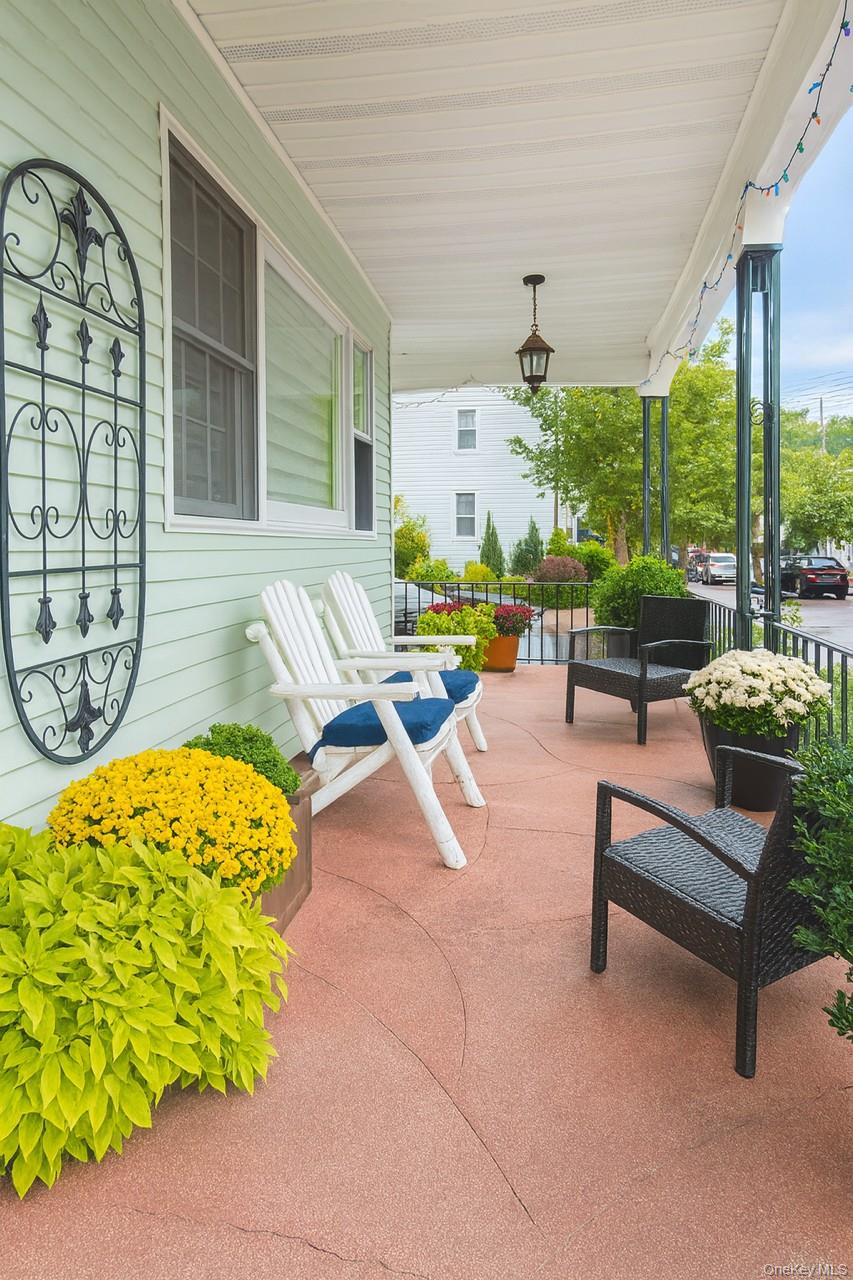 85-52 79th Street Queens, NY 11421 - Photo 6 of 11 a building outdoor space with seating space