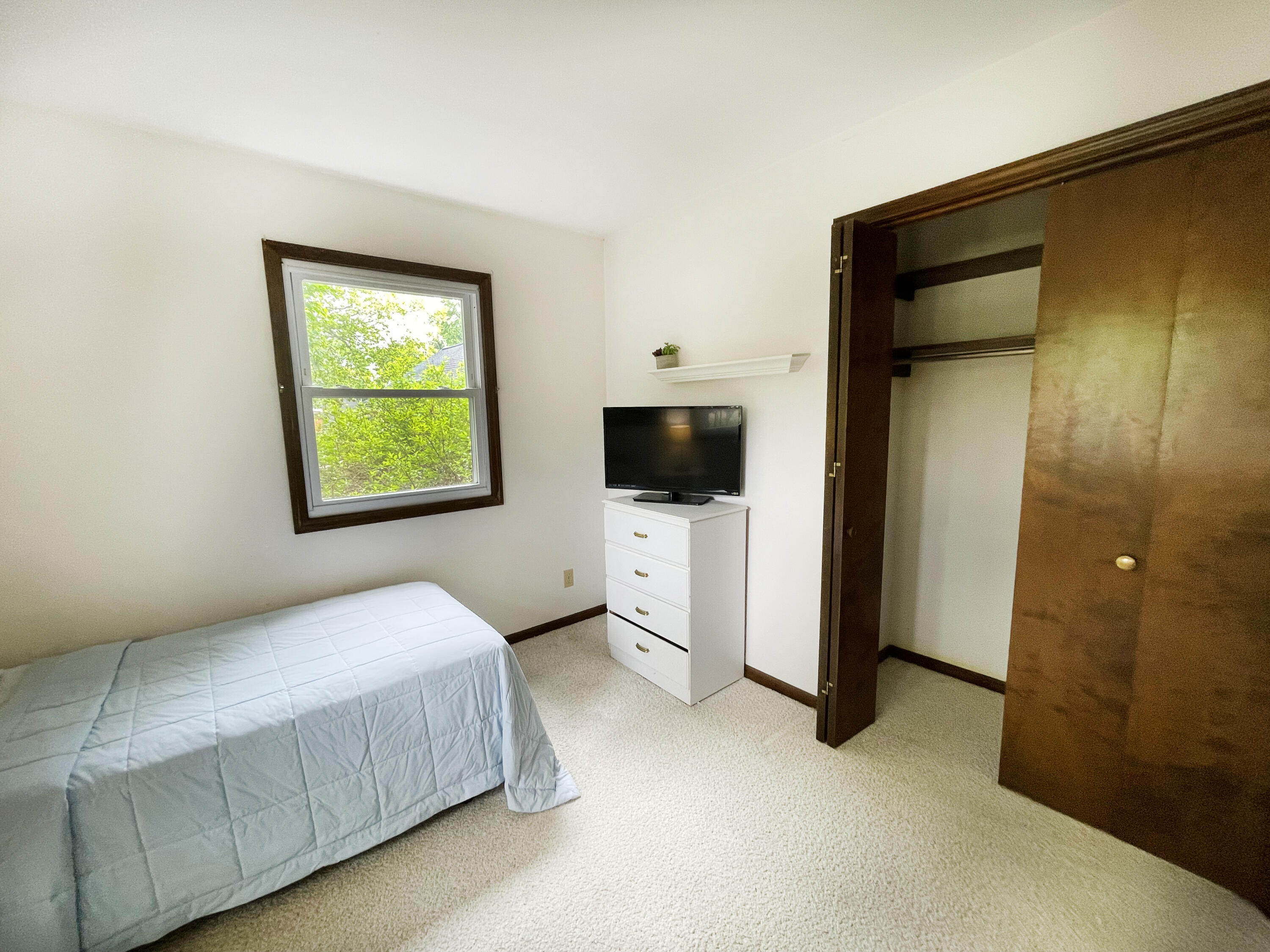 1414 Bauer Road Jenison, MI 49428 - Photo 24 of 39 Bed 2 view 2