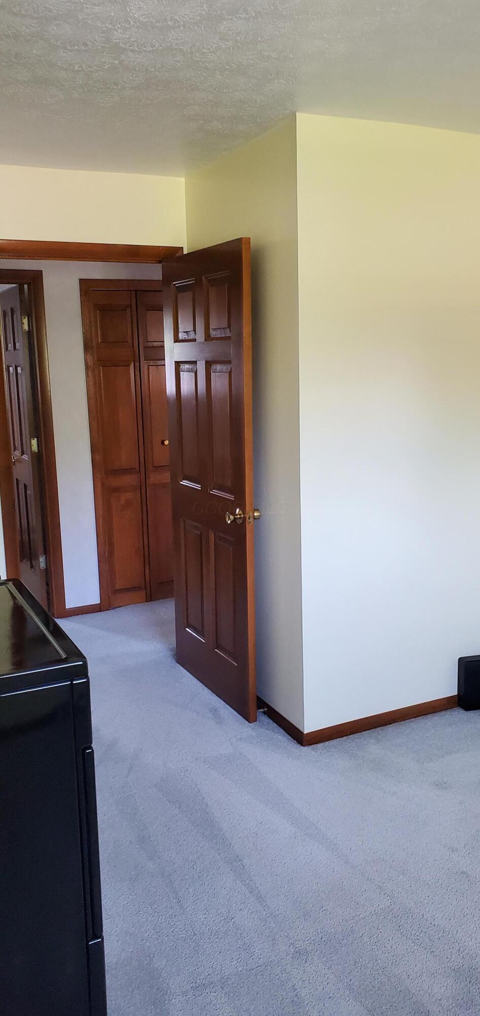 4993 Shadycrest Road Columbus, OH 43229 - Photo 25 of 38 20250519_140616