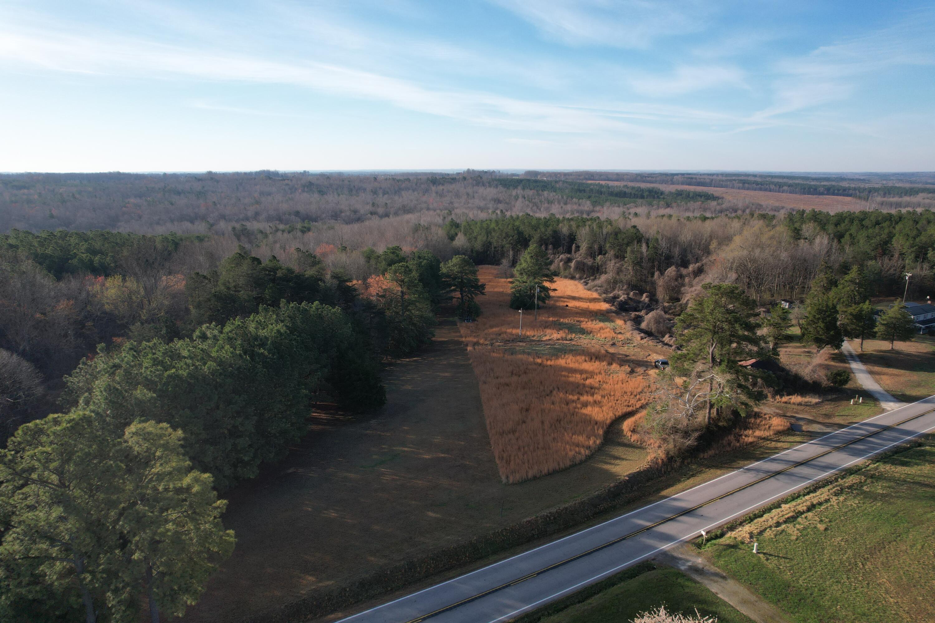 15796 East Gretna Road Gretna, VA 24557 - Photo 5 of 63 a view of a houses with a yard