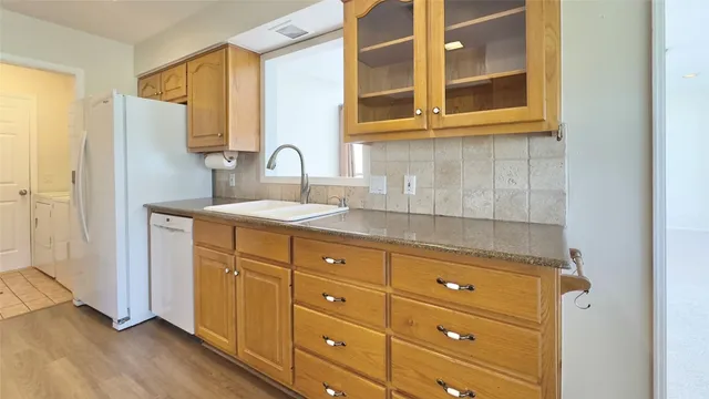 $2,750 | 843 Sunfish Street, Lakeway, TX 78734