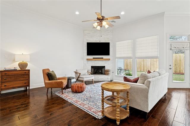 2425 Cours Carson Street Mandeville, LA 70448 - Photo 4 of 17