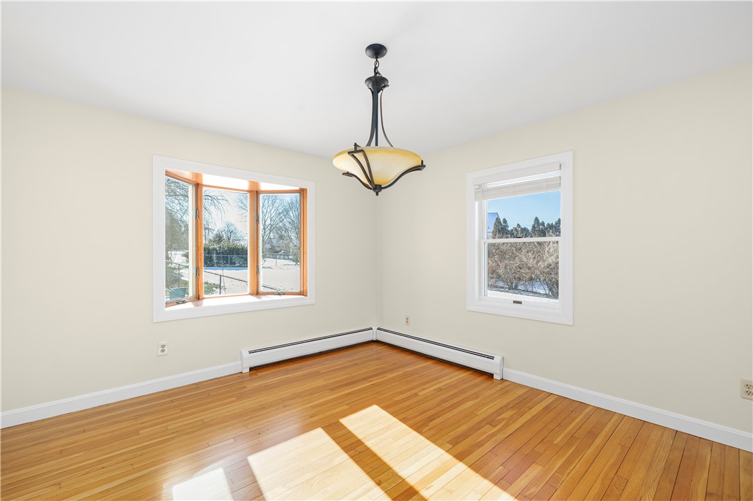 18 Coggeshall Way Middletown, RI 02842 - Photo 11 of 46 Dining Room