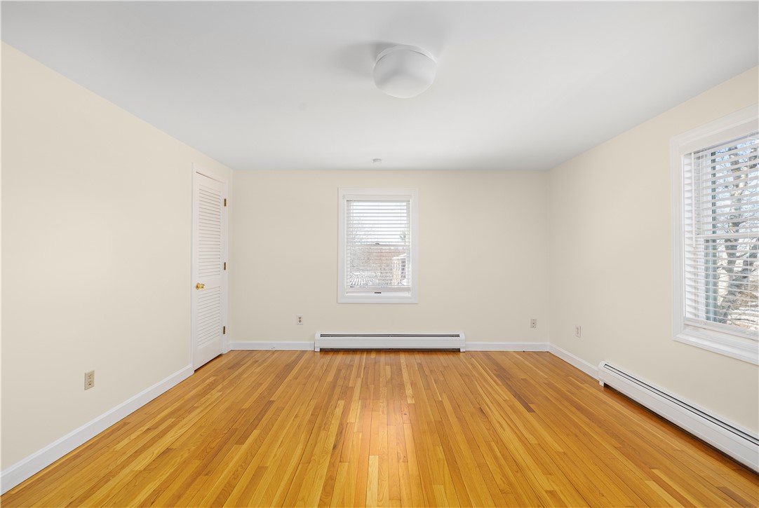 18 Coggeshall Way Middletown, RI 02842 - Photo 23 of 46 Primary Bedroom