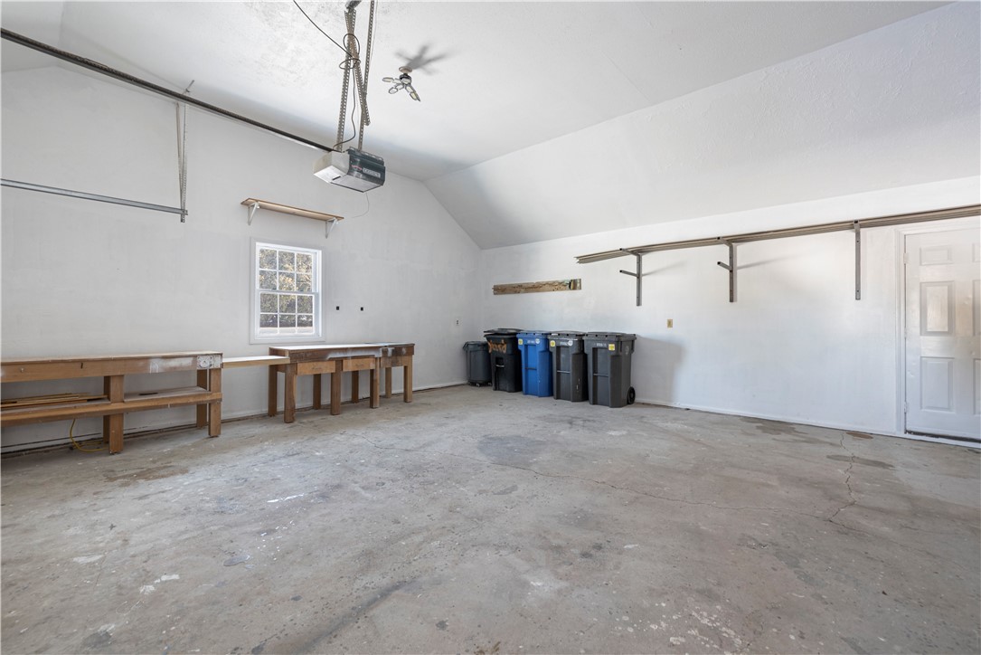 18 Coggeshall Way Middletown, RI 02842 - Photo 44 of 46 Gararge