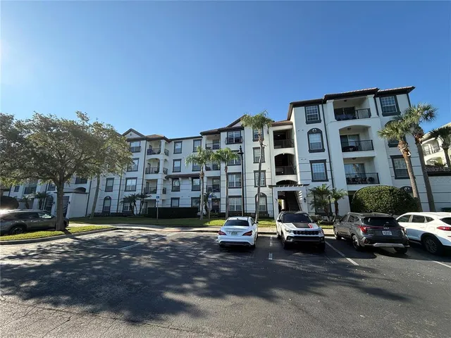 $589,900 | 4114 Breakview Drive, Unit 210, Orlando, FL 32819