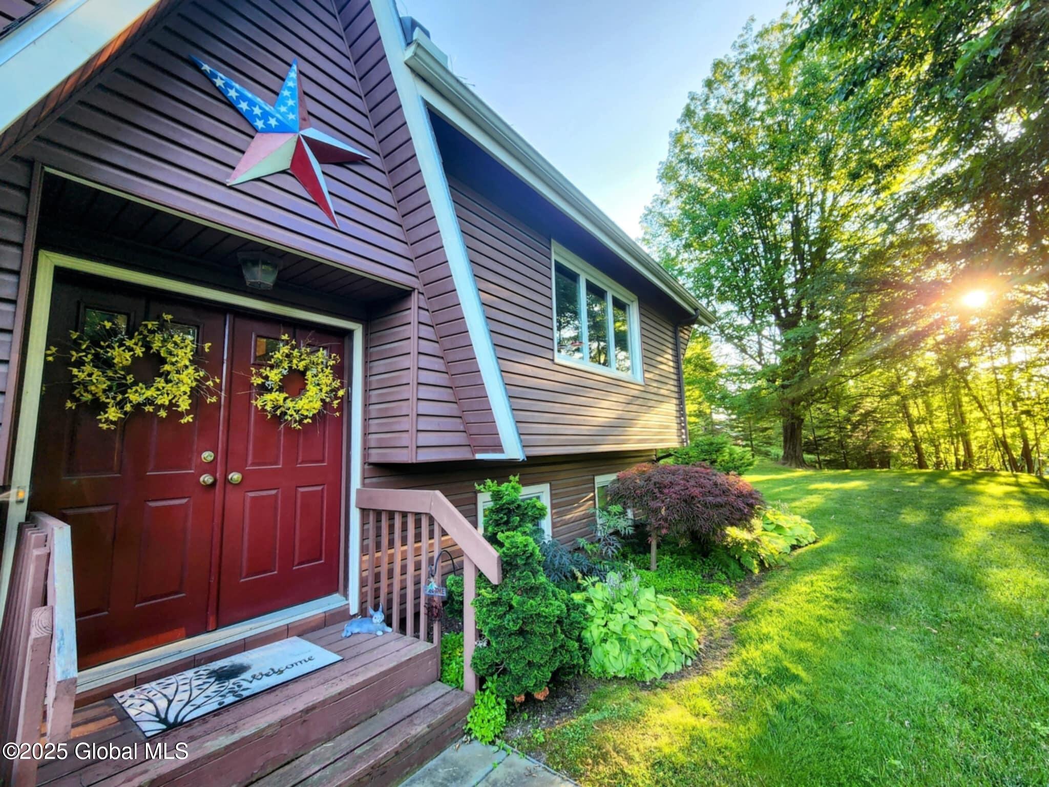 499 Tamarack Road Pittsfield, MA 01201 - Photo 2 of 33 2