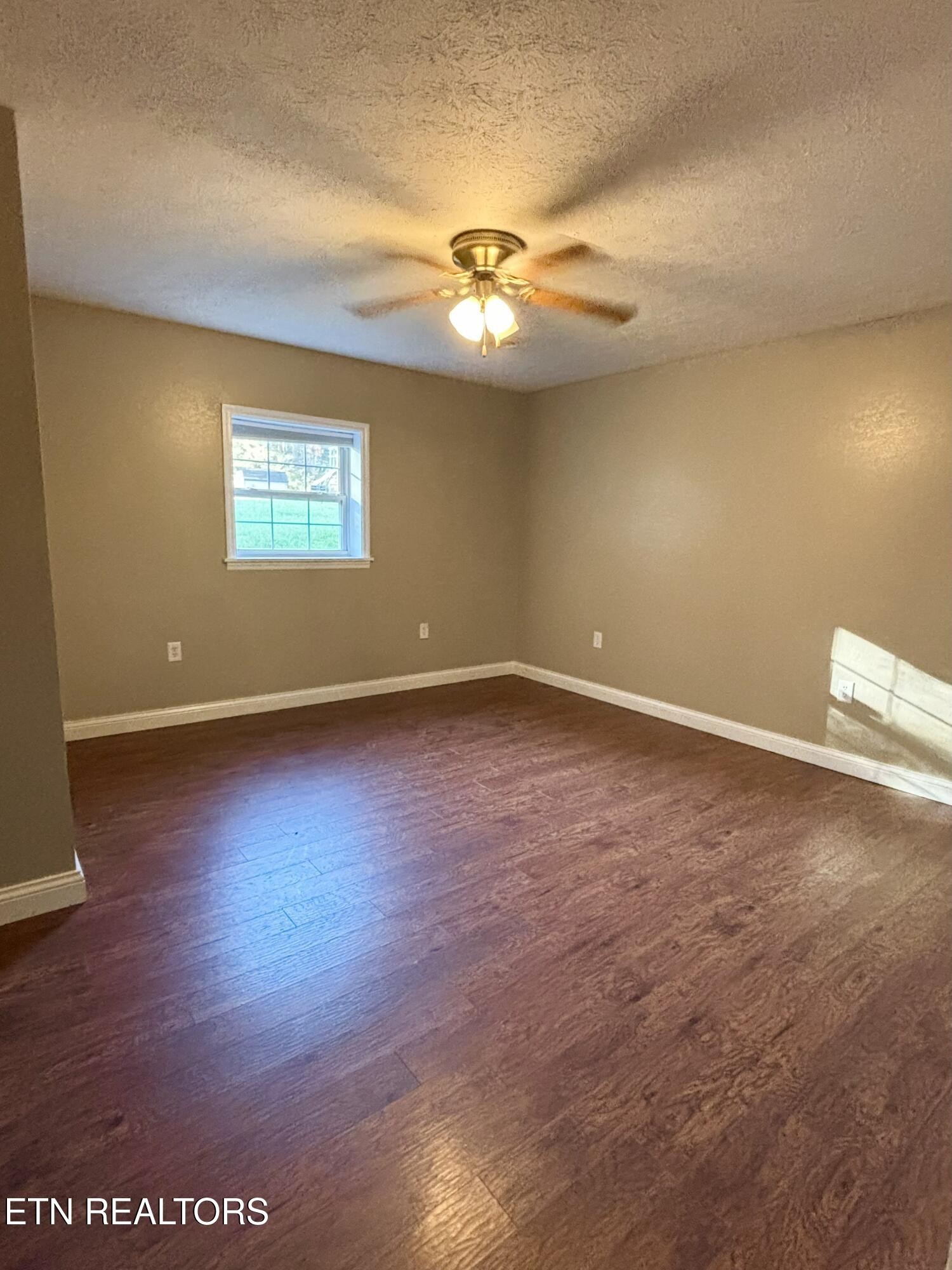 702 Iris Avenue Jamestown, TN 38556 - Photo 19 of 30