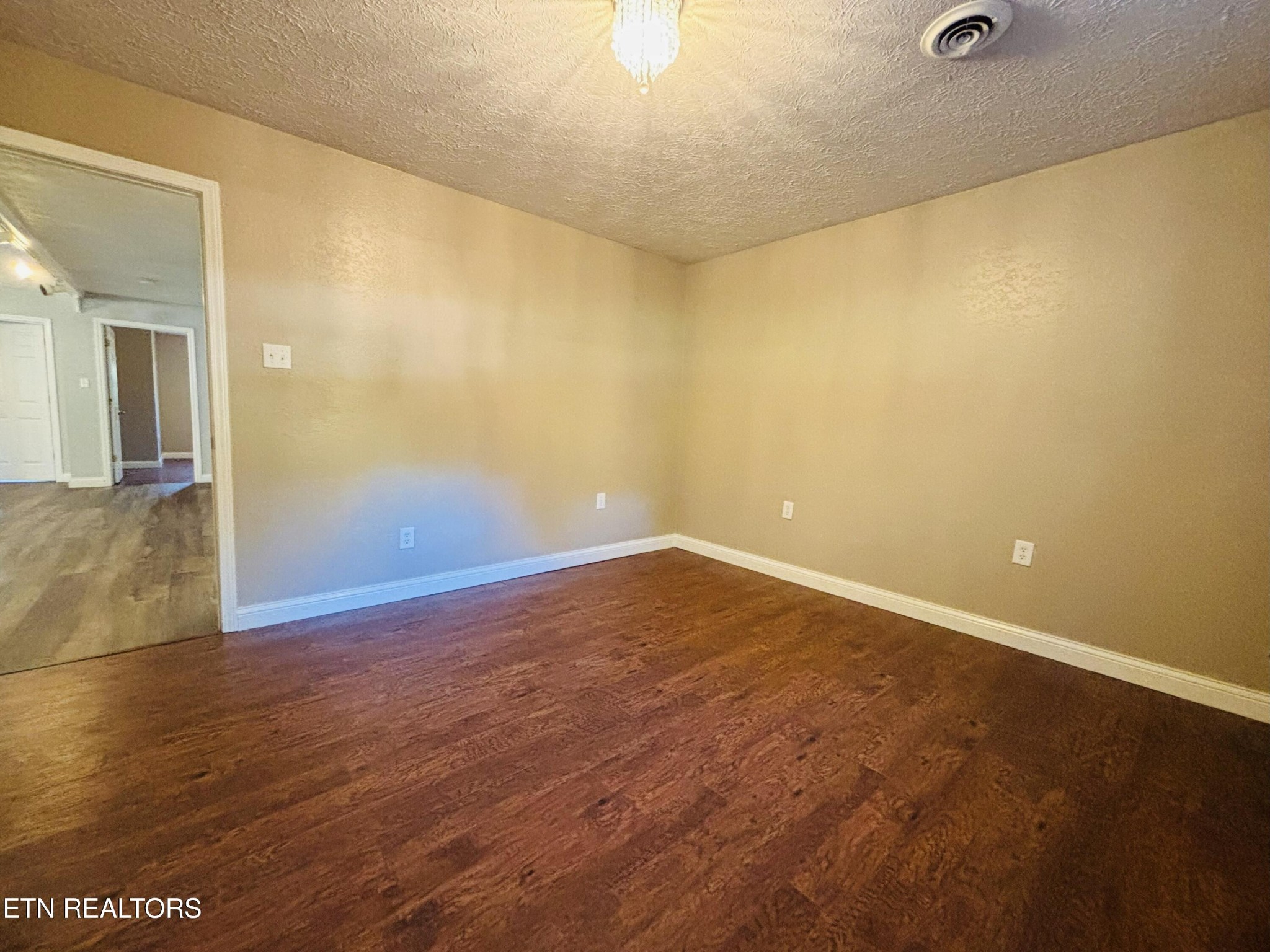 702 Iris Avenue Jamestown, TN 38556 - Photo 23 of 30