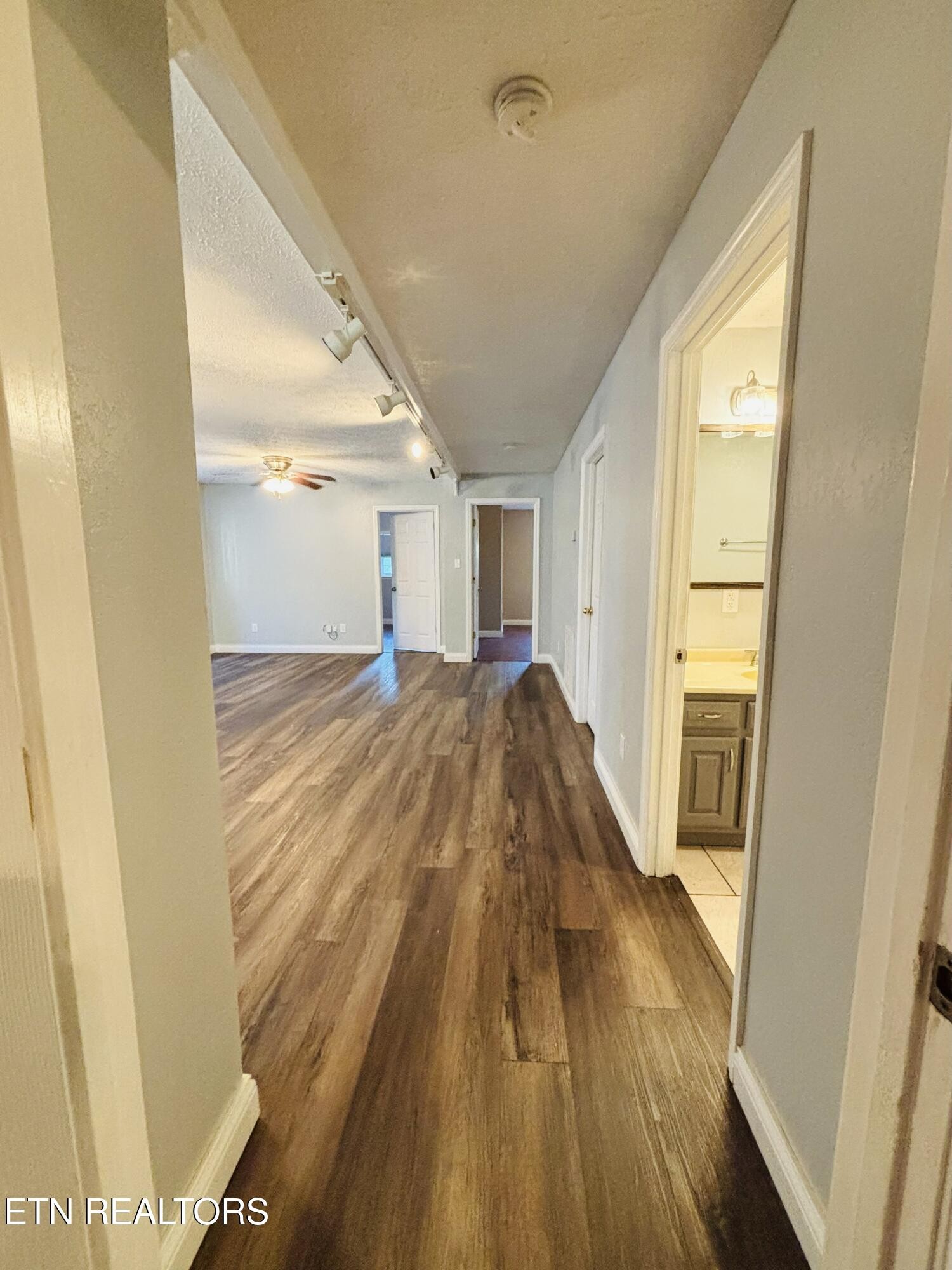 702 Iris Avenue Jamestown, TN 38556 - Photo 26 of 30