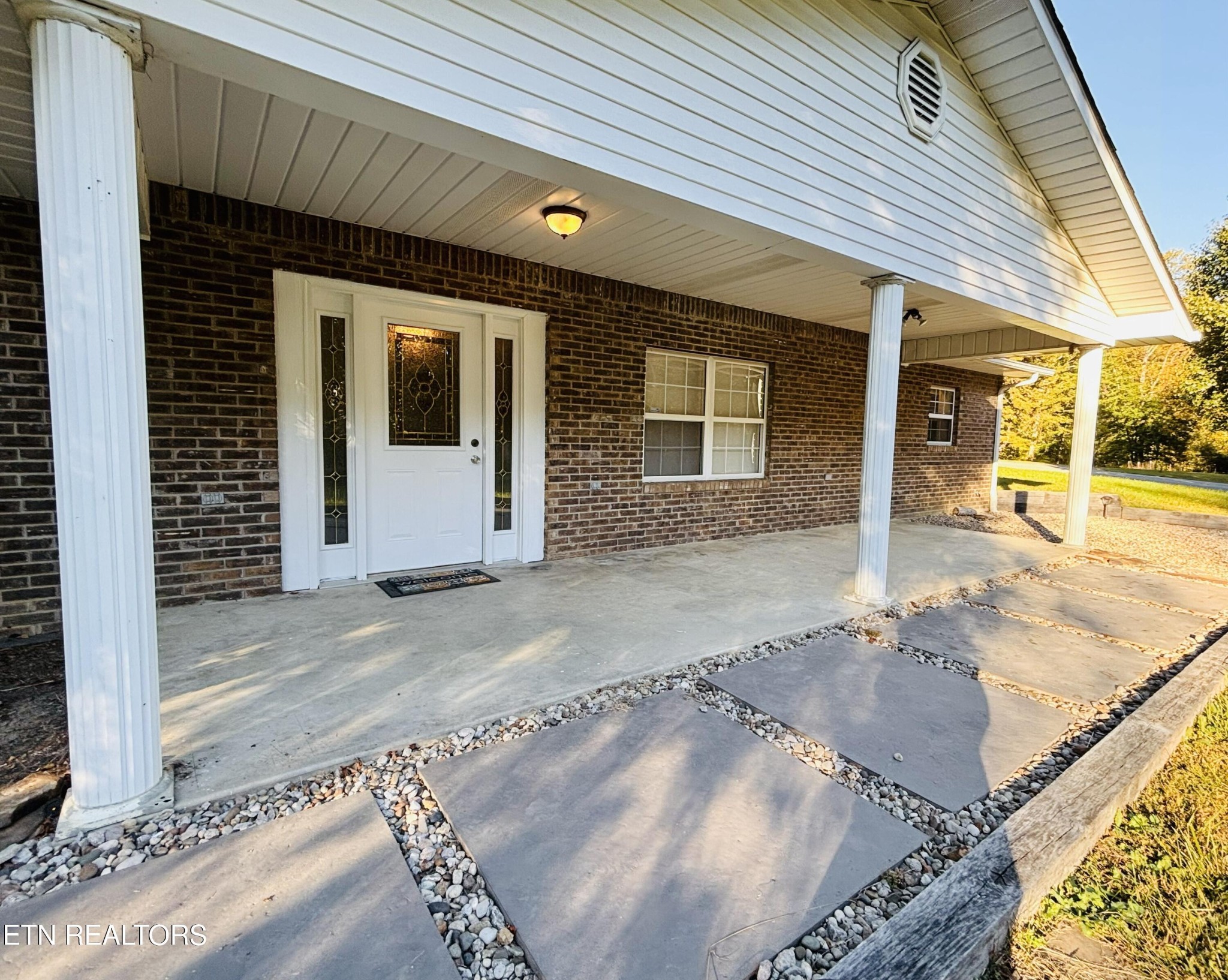 702 Iris Avenue Jamestown, TN 38556 - Photo 3 of 30