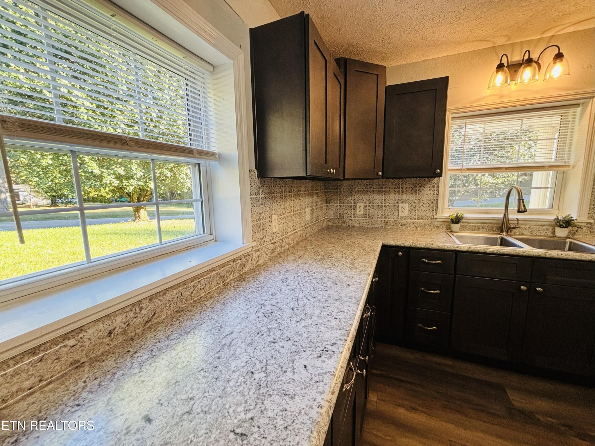 702 Iris Avenue Jamestown, TN 38556 - Photo 7 of 30