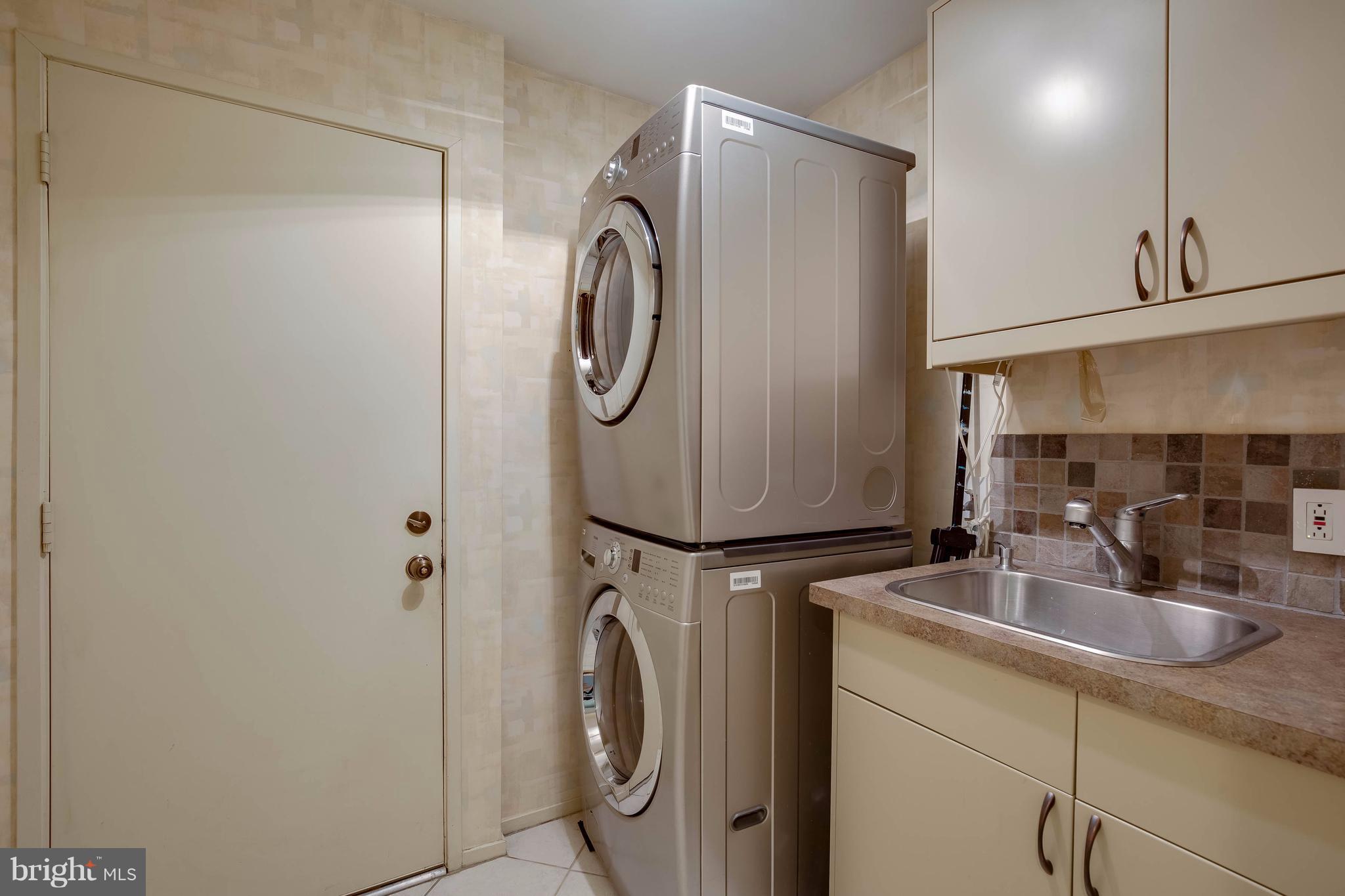 11029 Solaridge Drive Reston, VA 20191 - Photo 25 of 30 Interior (General)