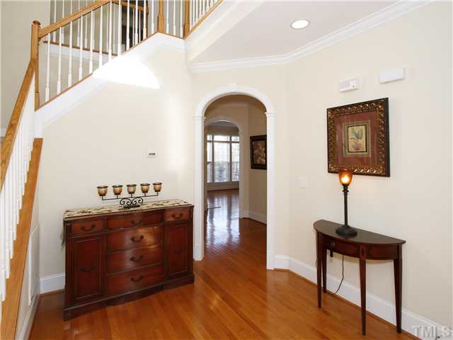 10015 Wynalda Way Raleigh, NC 27613 - Photo 4 of 25