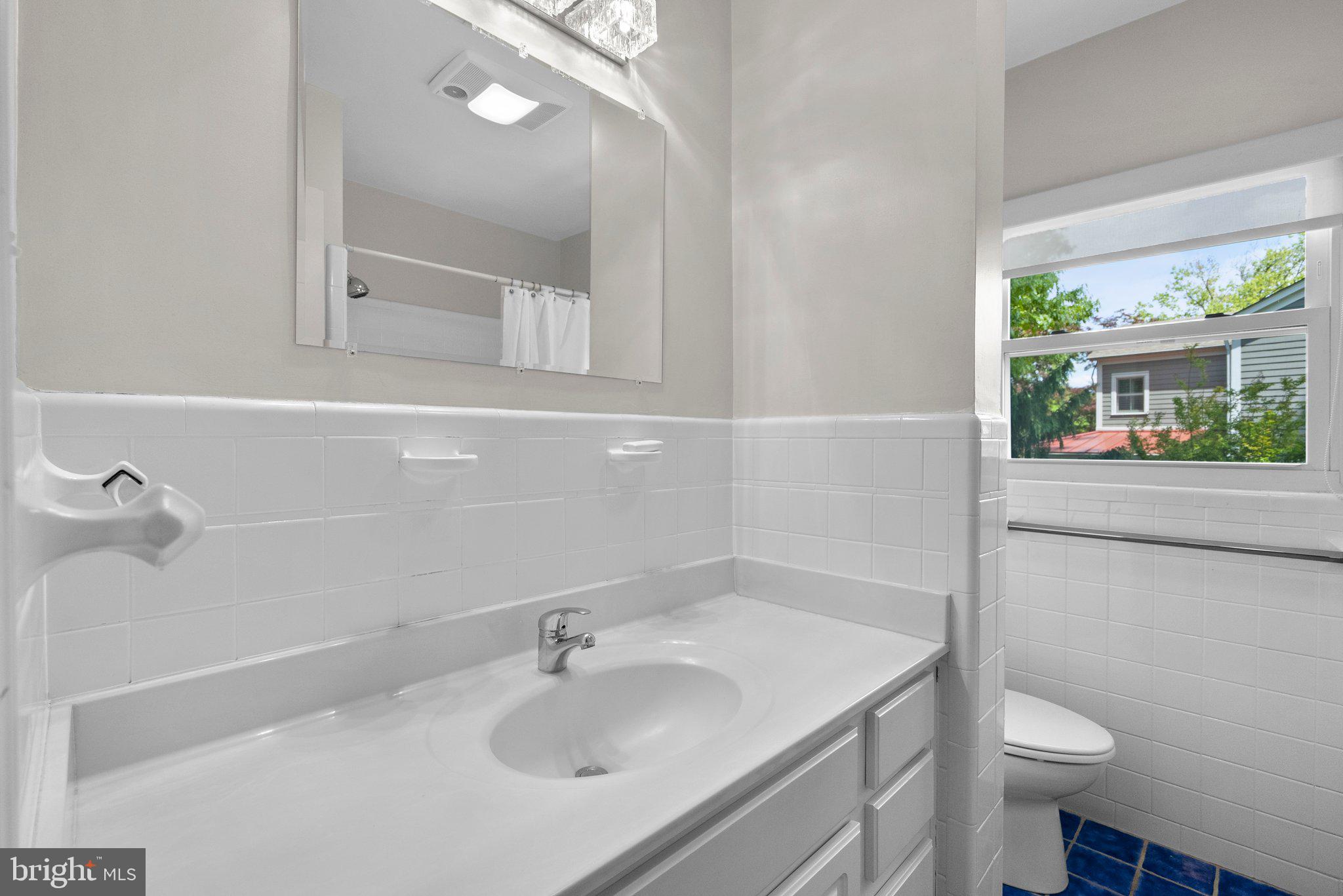 8615 Mayfair Place Silver Spring, MD 20910 - Photo 29 of 63 Gallery Image 29