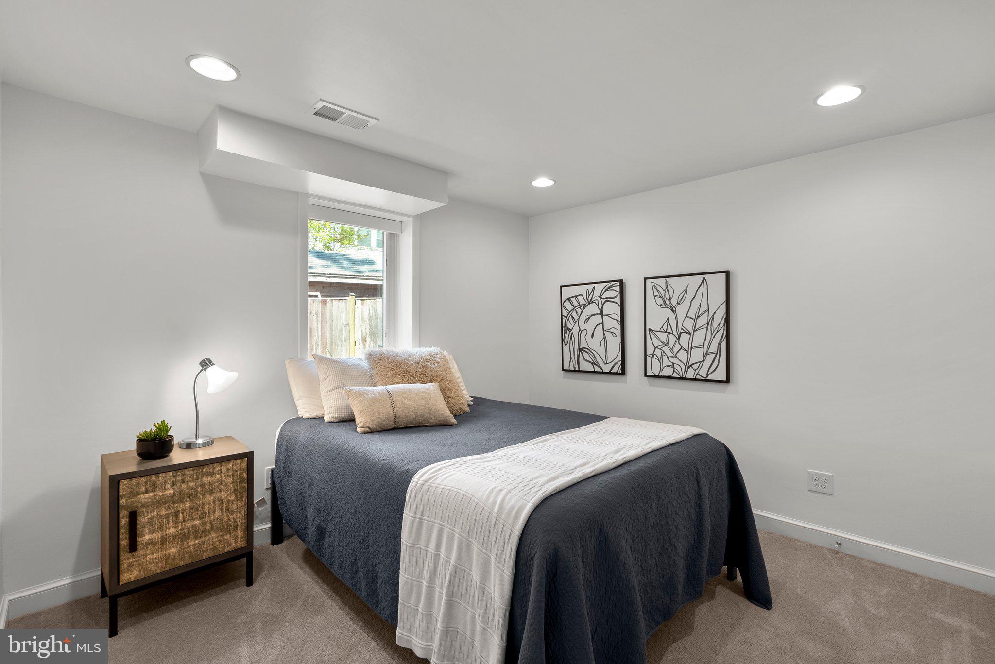 8615 Mayfair Place Silver Spring, MD 20910 - Photo 49 of 63 Gallery Image 49
