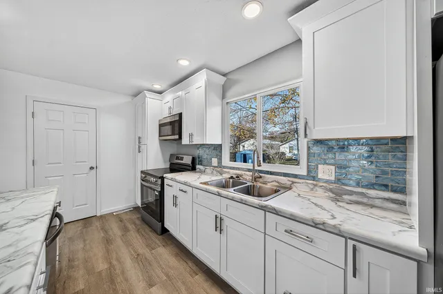 $259,997 | 1747 North Olive Street, South Bend, IN 46628