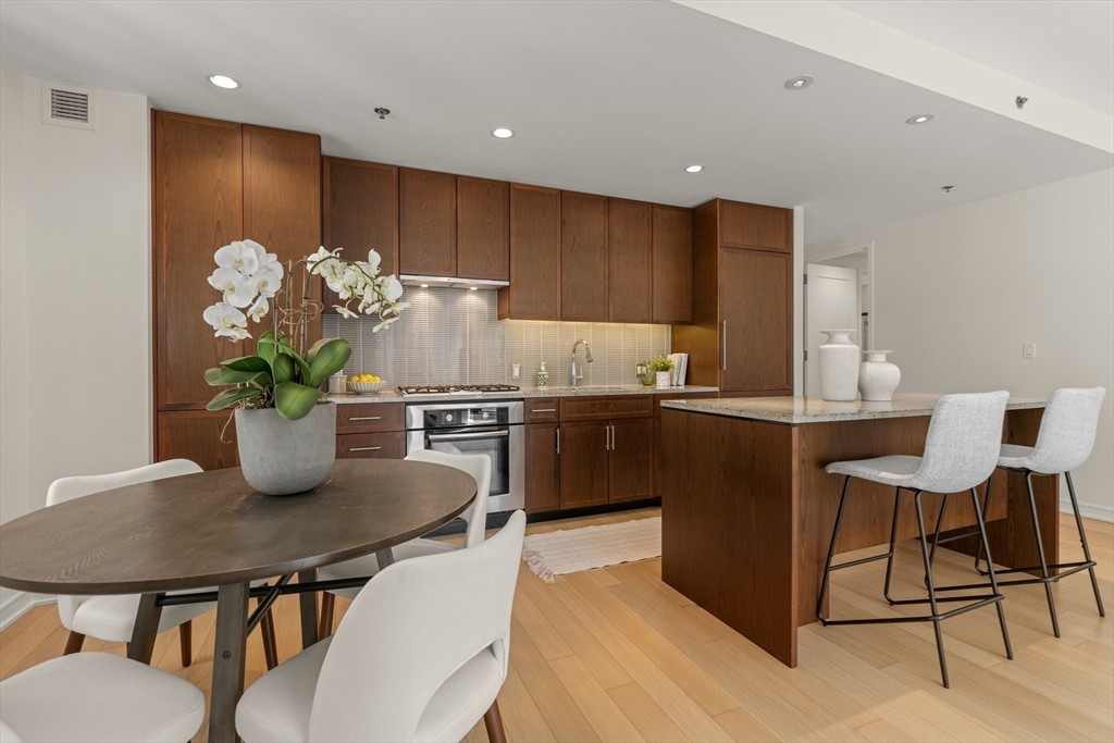 580 Washington Street, Unit 700 Boston, MA 02111 - Photo 3 of 20