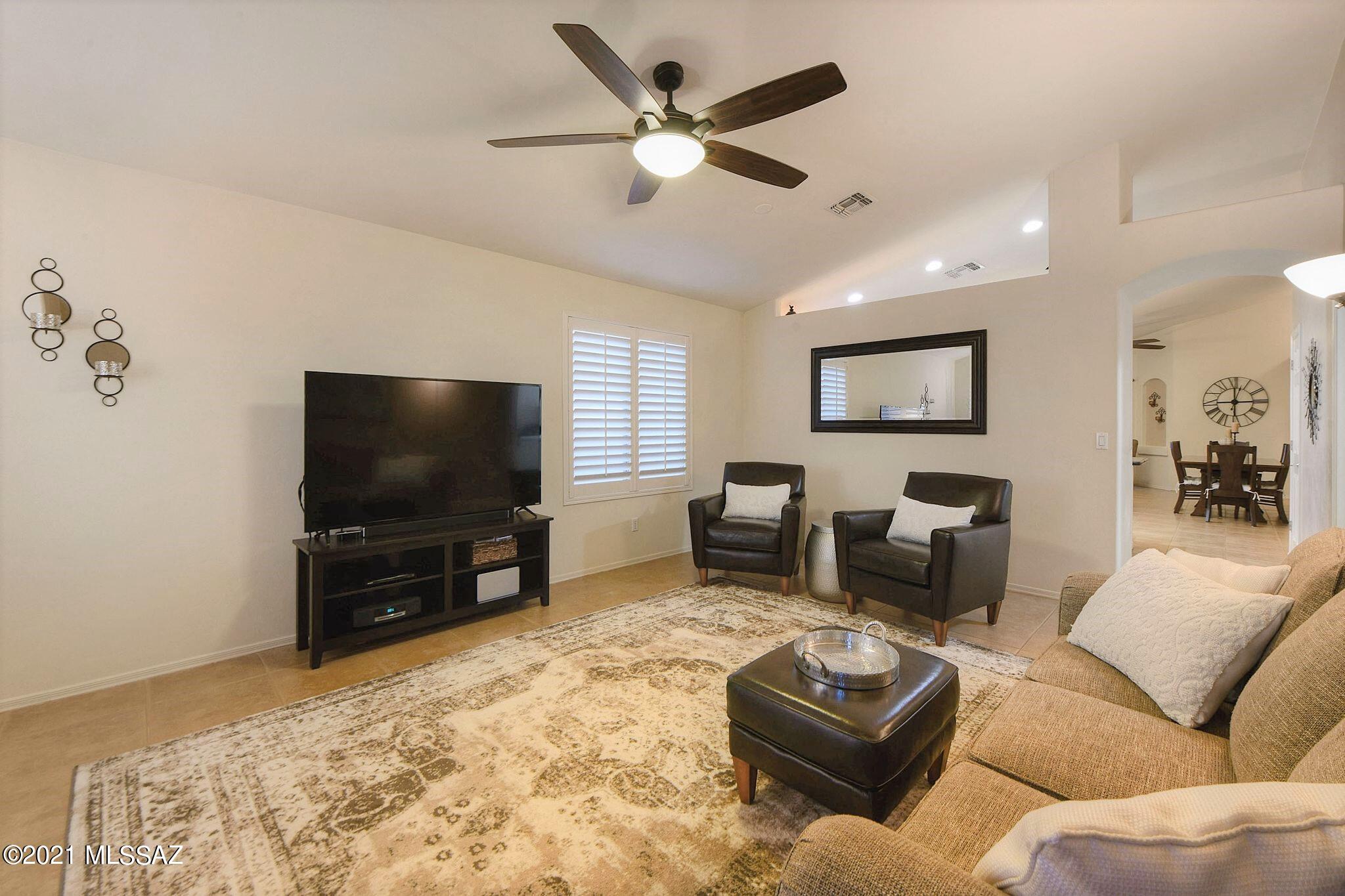 3619 South Desert Promenade Road Tucson, AZ 85735 - Photo 9 of 30 Gallery Image 9