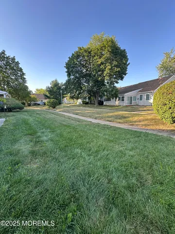 $395,000 | 139 Wein Market, Unit C, Freehold, NJ 07728