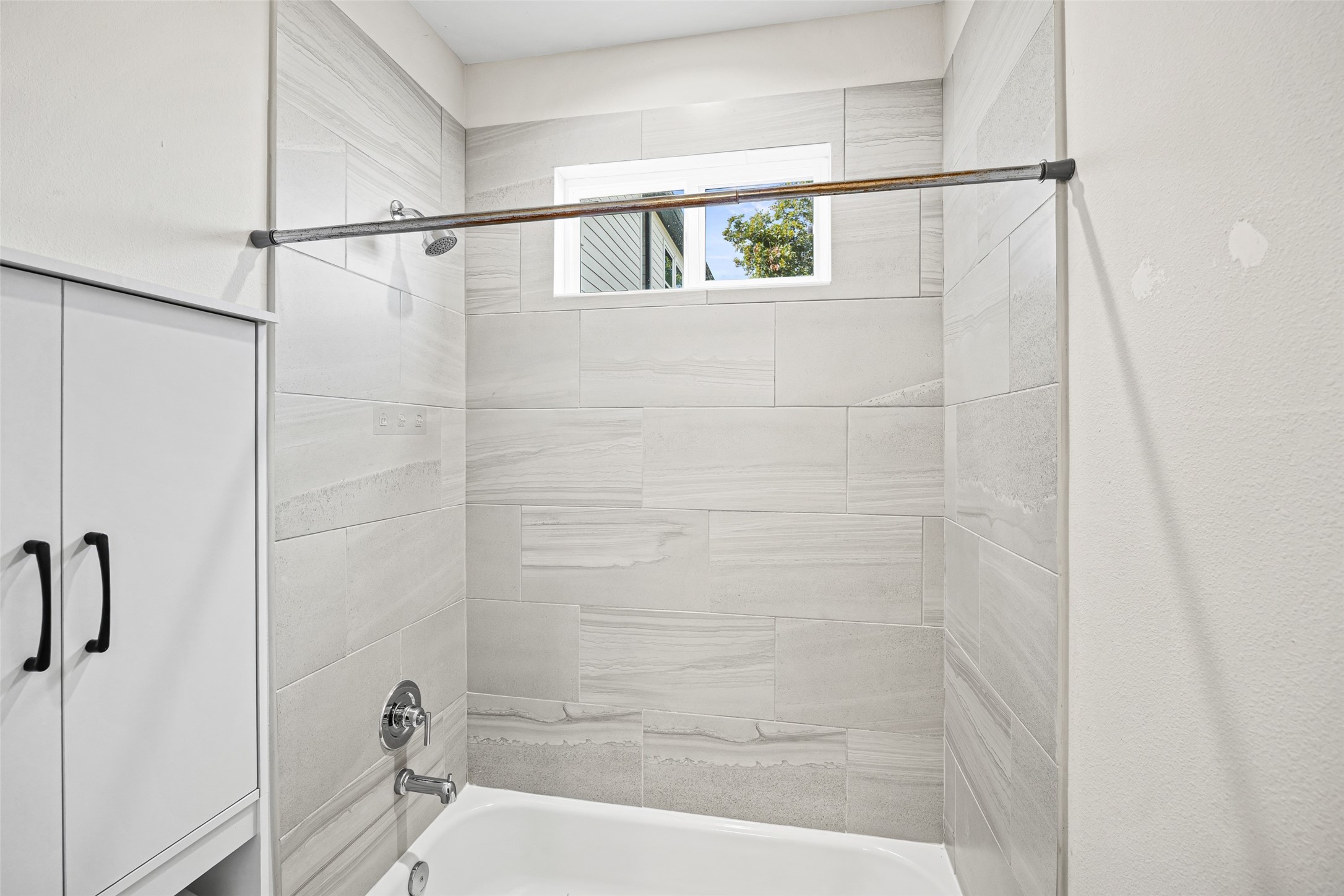 3407 Terry Street Houston, TX 77009 - Photo 8 of 25