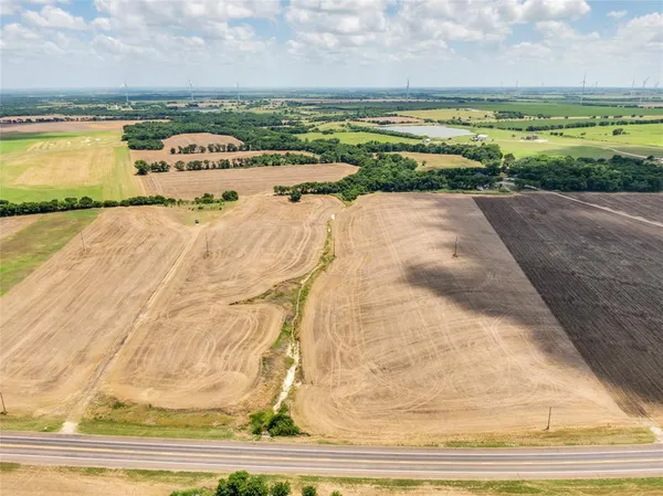 $200,000 | 22 Hillsboro Tx 76645, Bynum, TX 76631