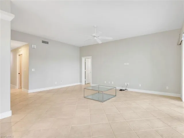 $2,900 | 600 Vintage Reserve Lane, Unit 22B, Naples, FL 34119