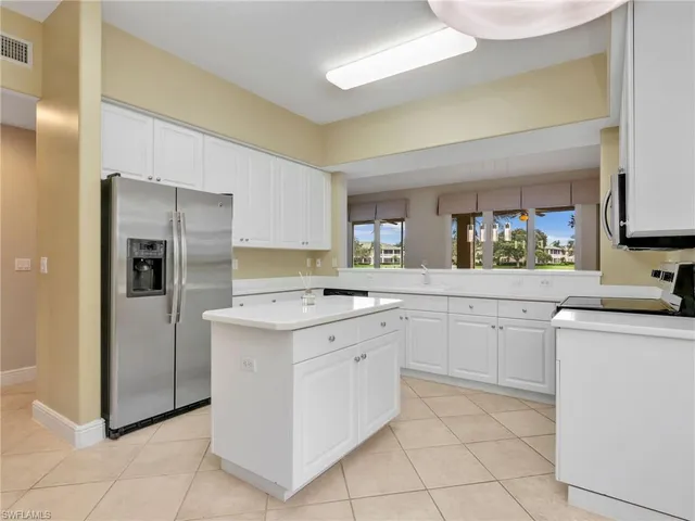 $2,900 | 600 Vintage Reserve Lane, Unit 22B, Naples, FL 34119