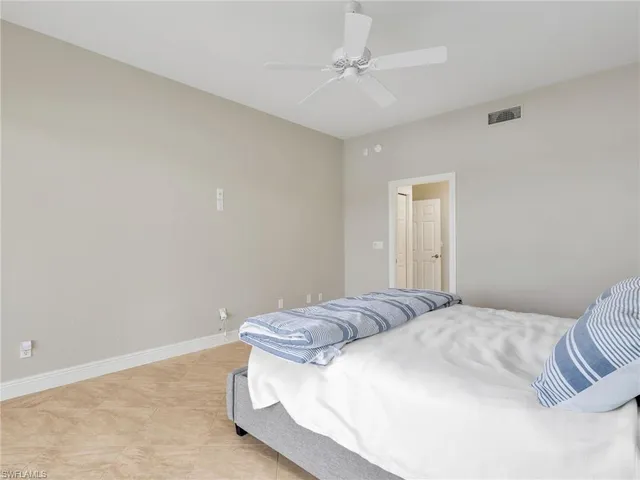 $2,900 | 600 Vintage Reserve Lane, Unit 22B, Naples, FL 34119