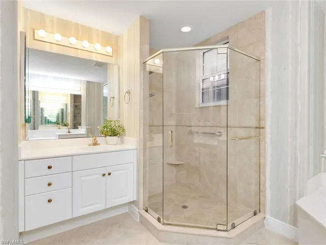 $2,900 | 600 Vintage Reserve Lane, Unit 22B, Naples, FL 34119