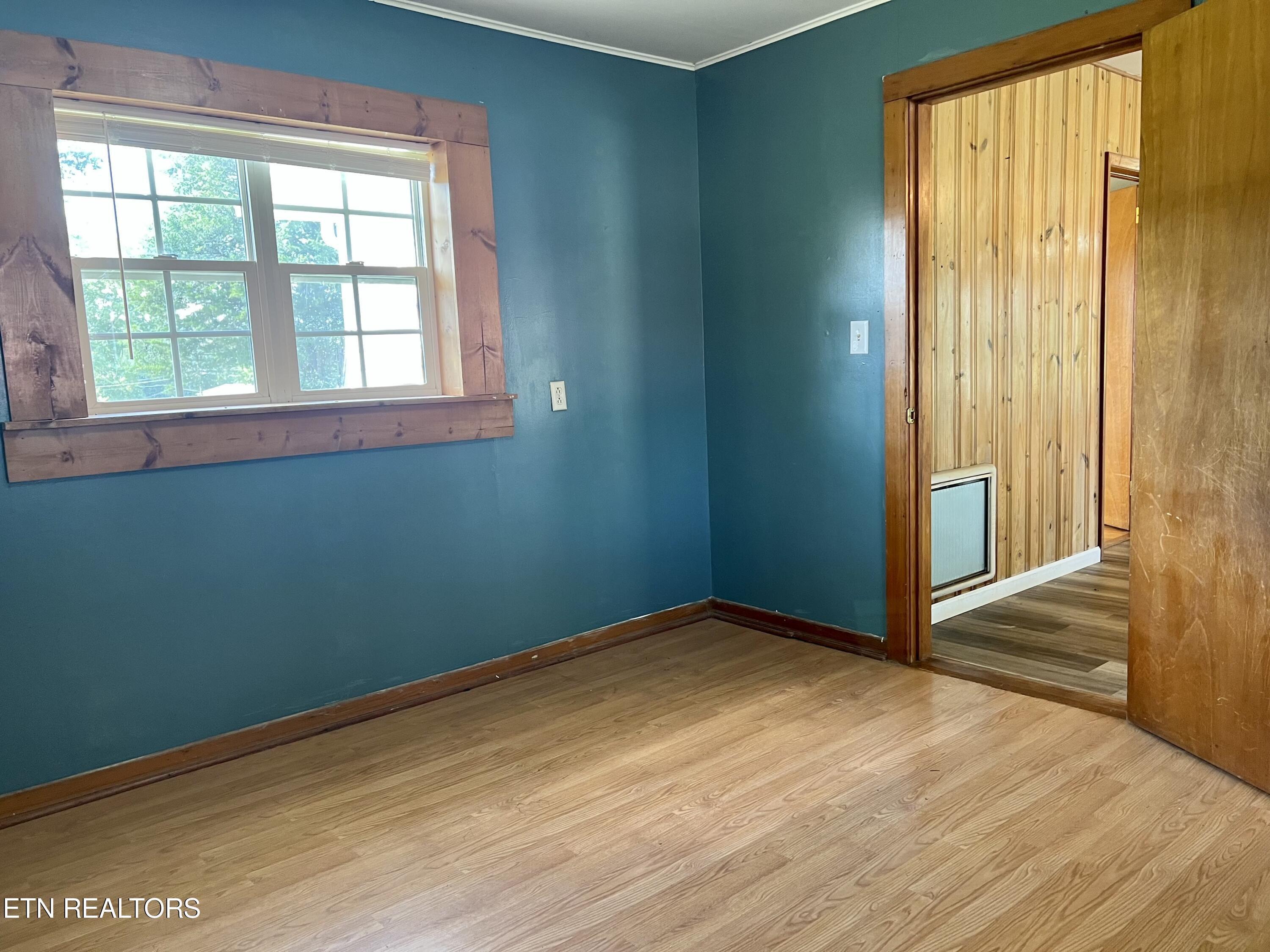 1224 Spring Street Philadelphia, TN 37846 - Photo 15 of 21 Office/Workshop