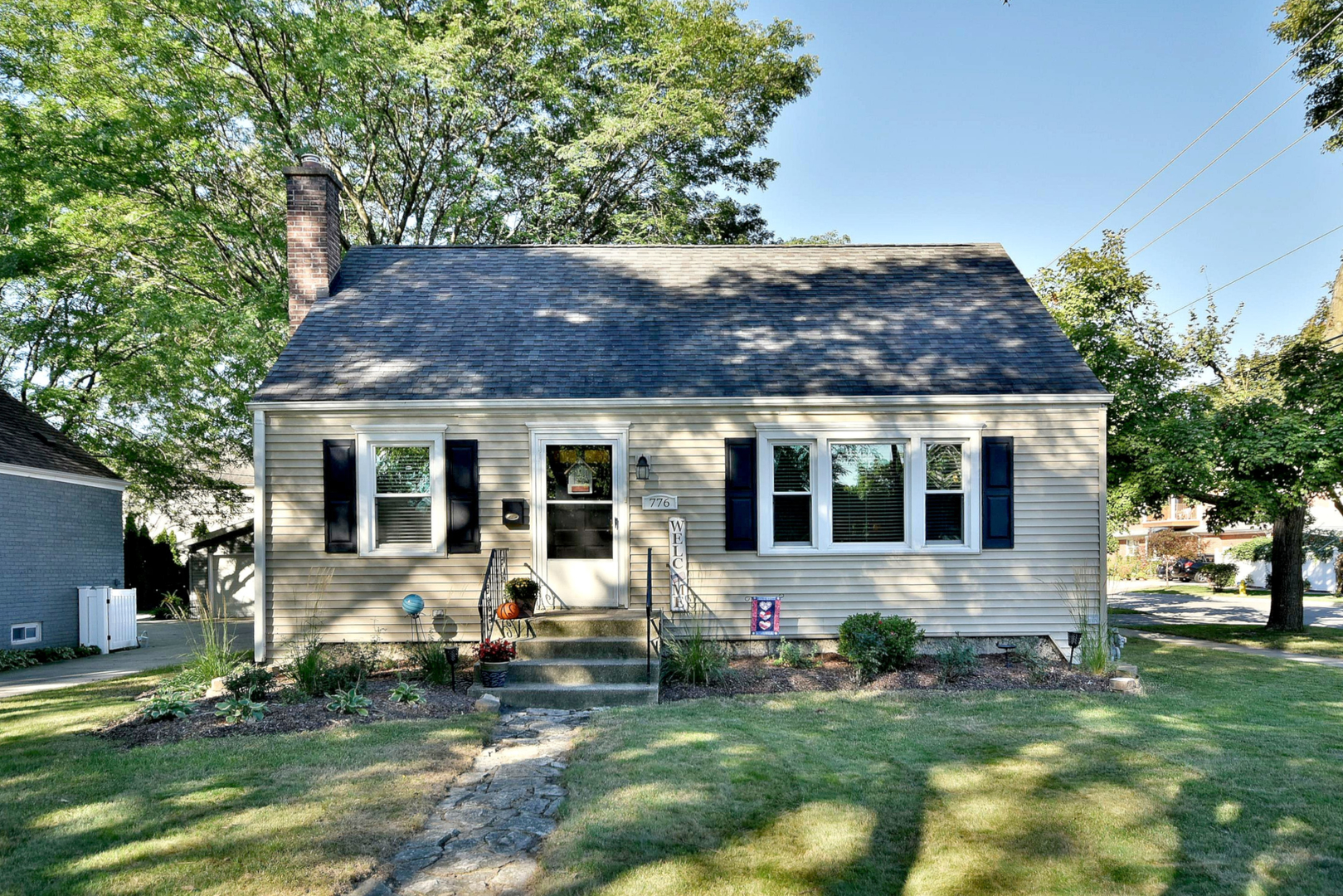 776 Spring Road Elmhurst, IL 60126 - Photo 1 of 40