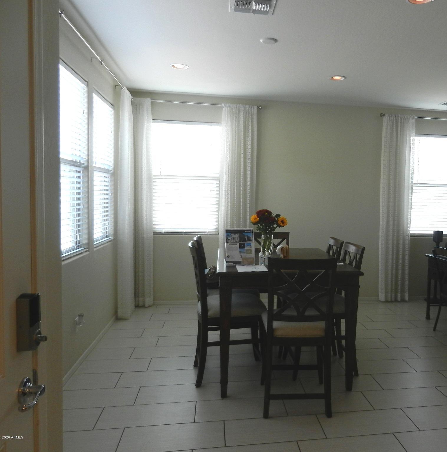 460 North Ranger Trail Gilbert, AZ 85234 - Photo 10 of 21 DSCN2509