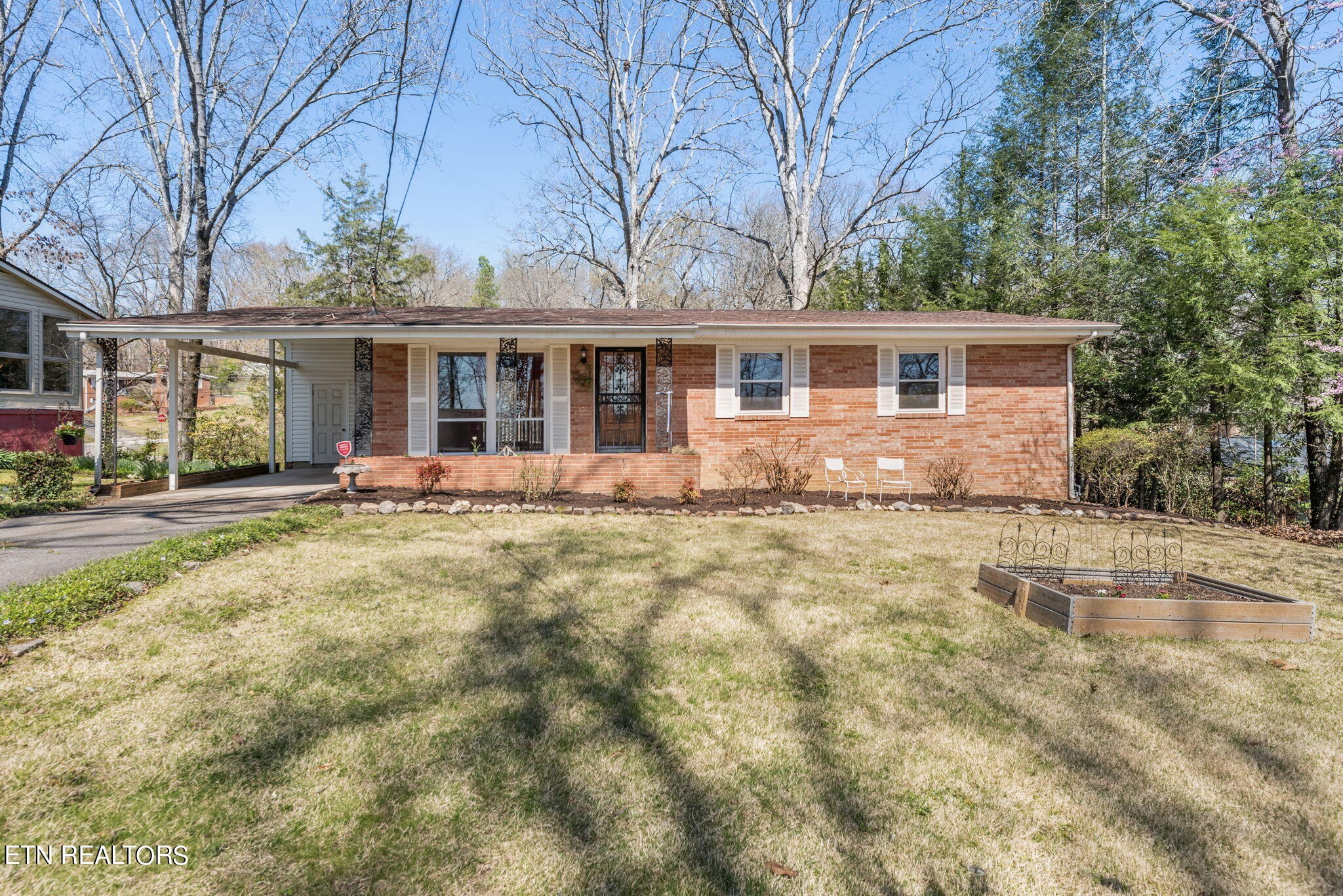 192 Lasalle Road Oak Ridge, TN 37830 - Photo 1 of 27 Gallery Image 1