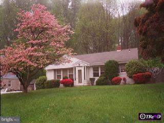 840 Pembroke Road Rydal, PA 19046 - Photo 1 of 1