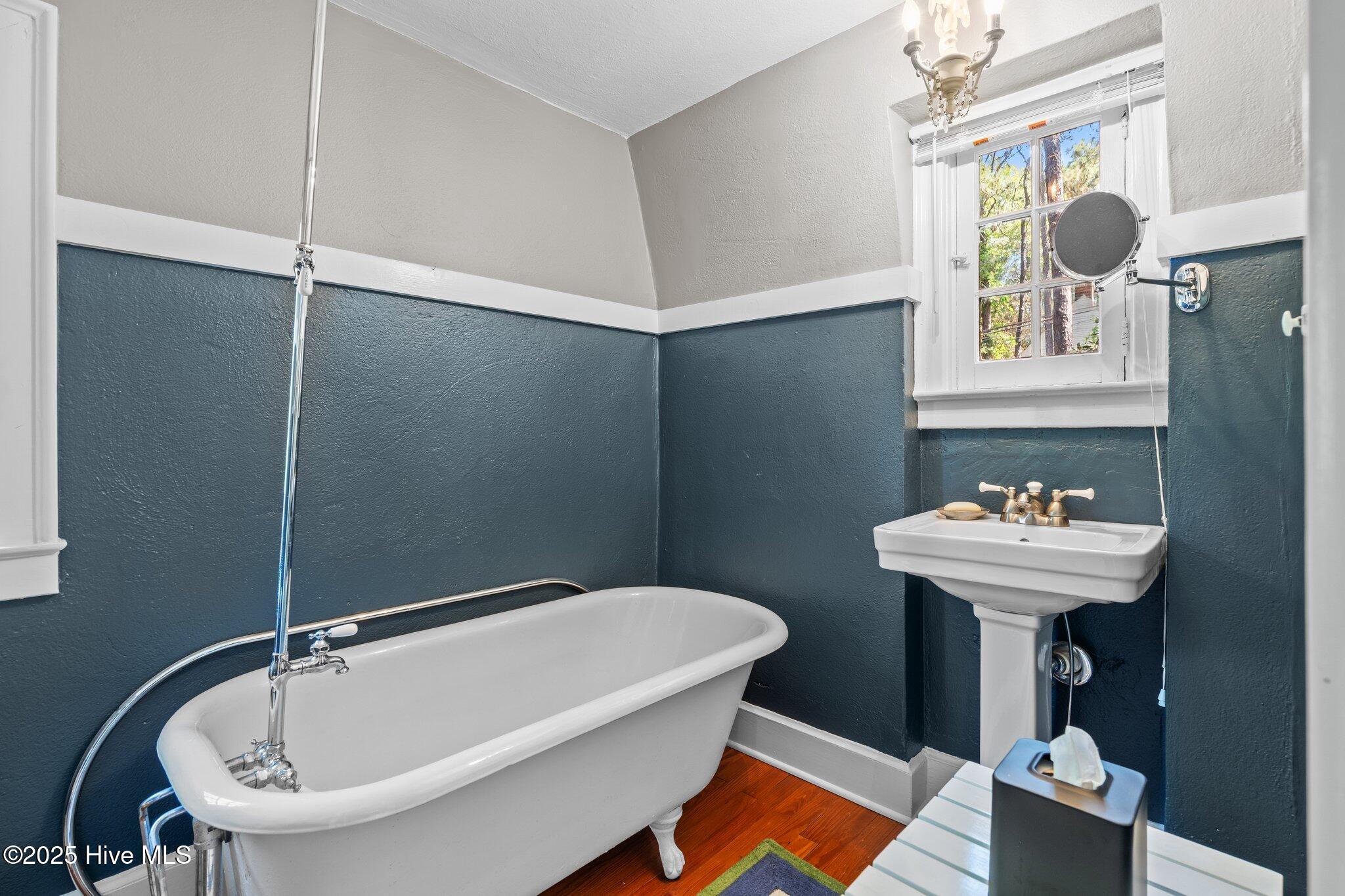 100 South Ridge Street Southern Pines, NC 28387 - Photo 40 of 51 Upstairs Hall Bathroom